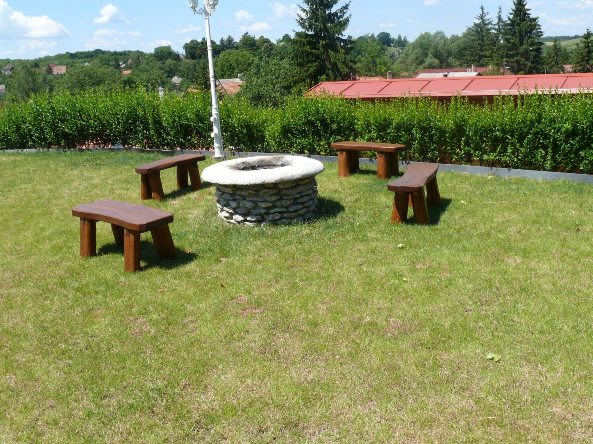 Tip-Top Lak Vendeghaz Szilvasvarad Exterior photo