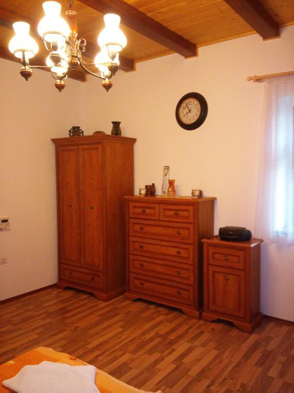 Tip-Top Lak Vendeghaz Szilvasvarad Exterior photo